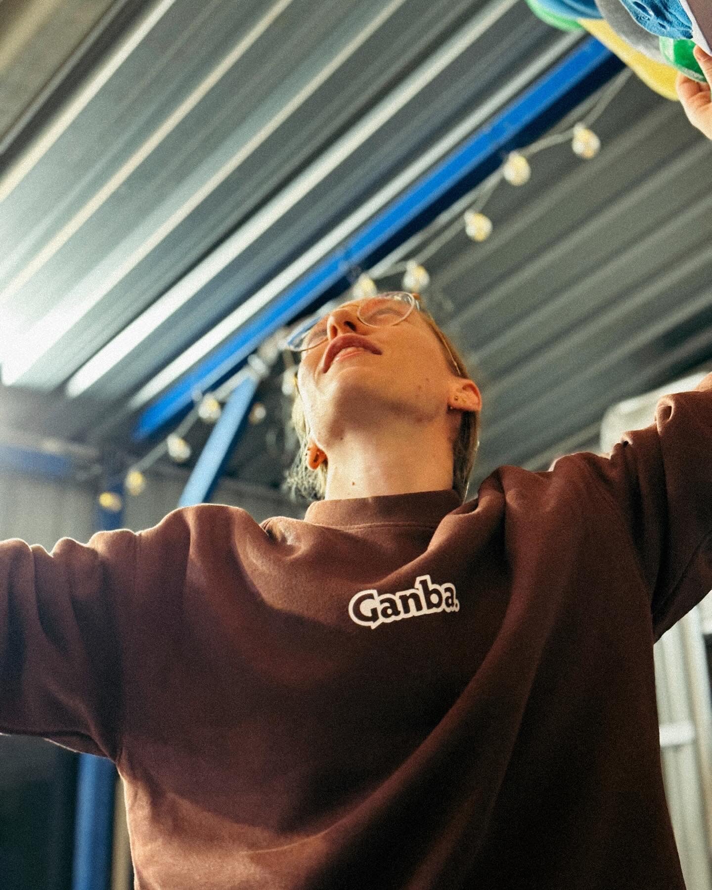 “Ganba” Crew - Mocha